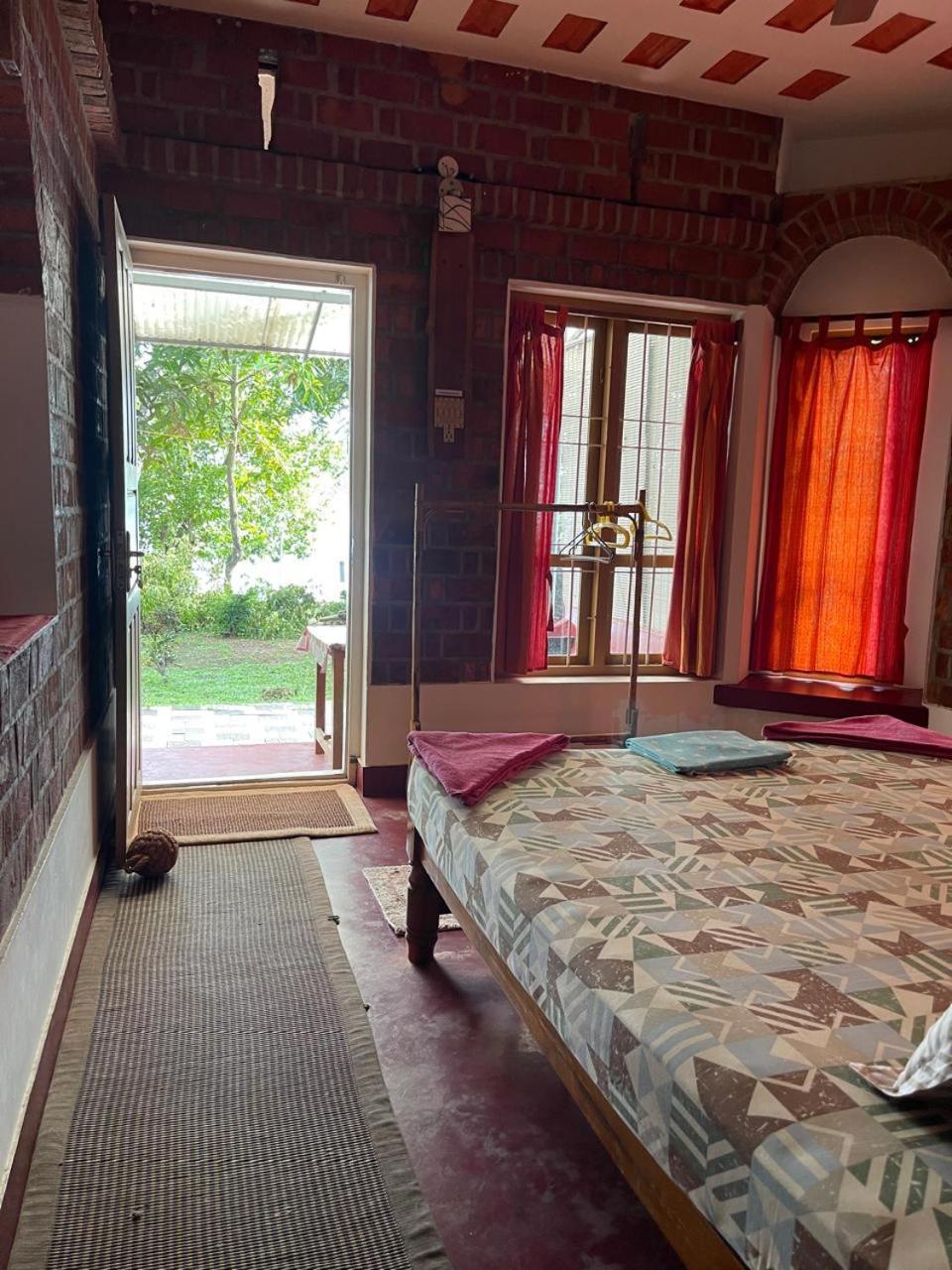 Ashtamudivillas โกลลัม ภายนอก รูปภาพ