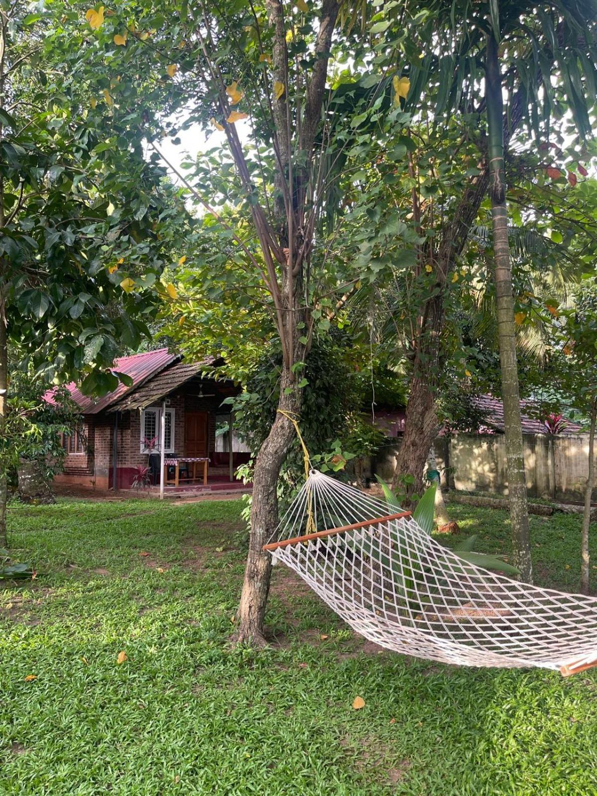 Ashtamudivillas โกลลัม ภายนอก รูปภาพ